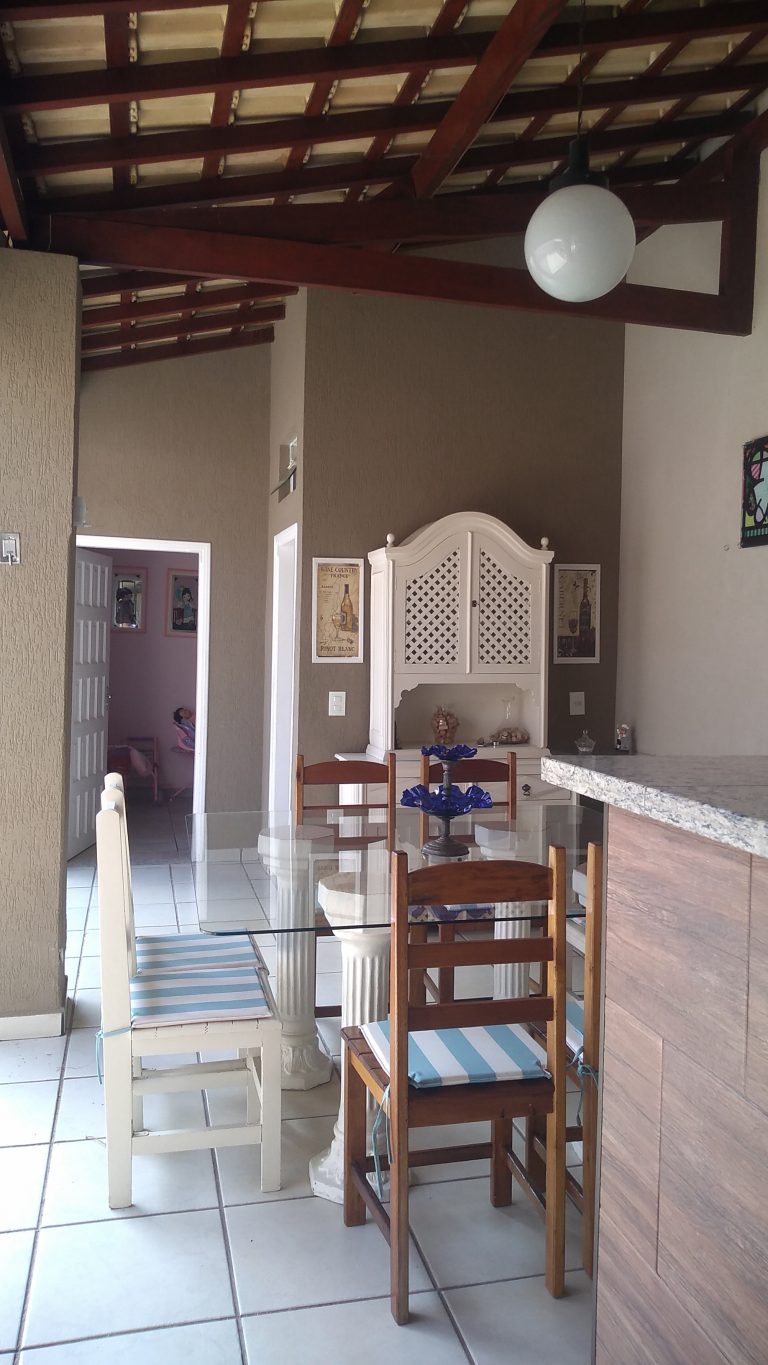 Casa à Venda Casa à Venda