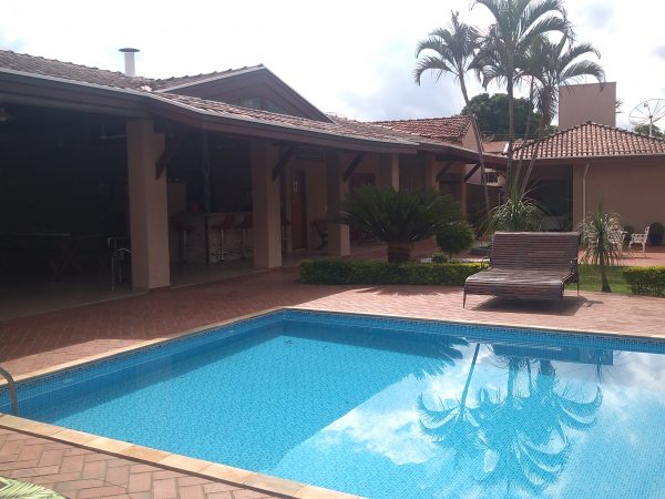 Casa à Venda em Mogi Mirim