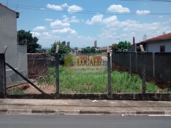 Terreno à Venda em Mogi Mirim