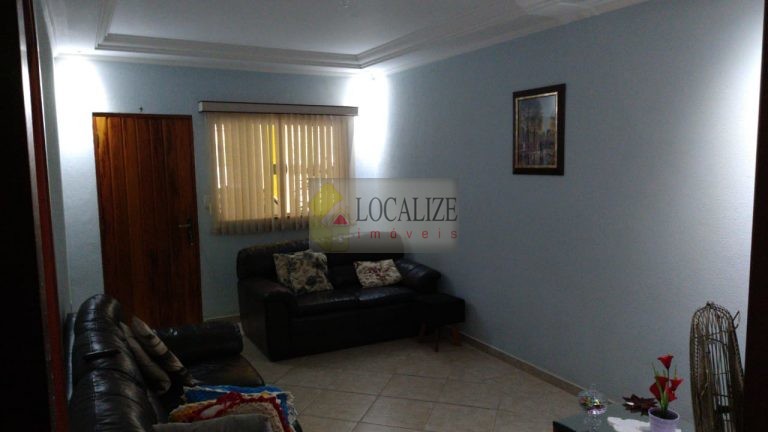 Casa à Venda em Mogi Guaçu Casa à Venda em Mogi Guaçu