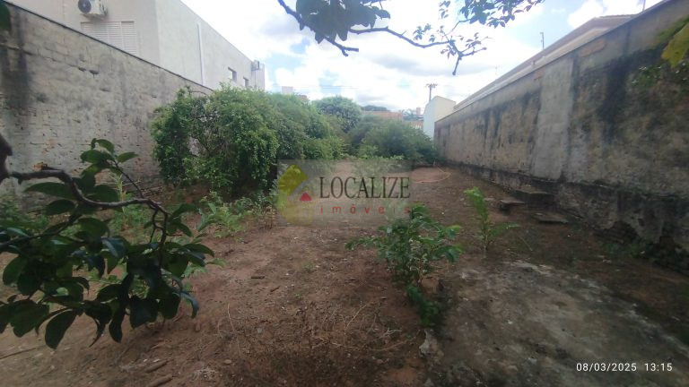 Terreno à Venda em Mogi Mirim Terreno à Venda em Mogi Mirim