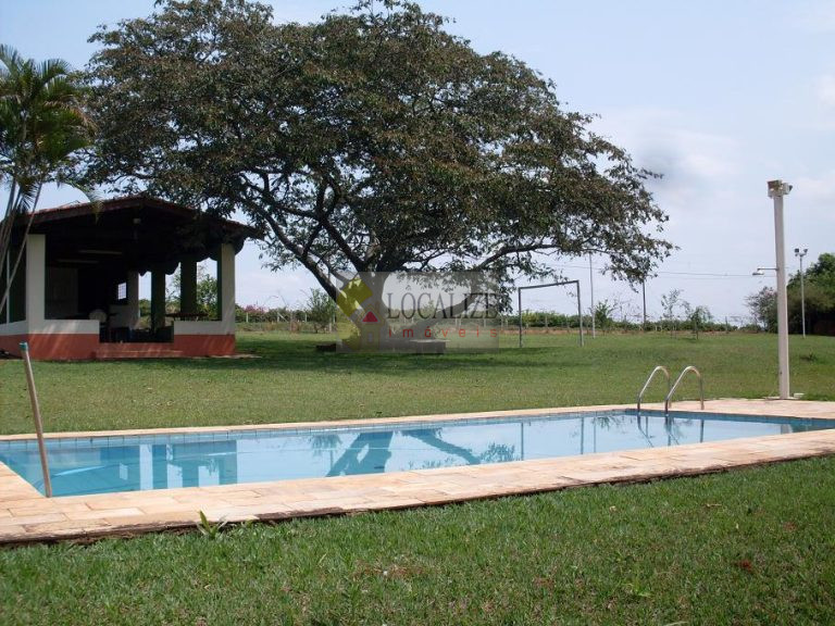 Chácara à Venda em Mogi Mirim