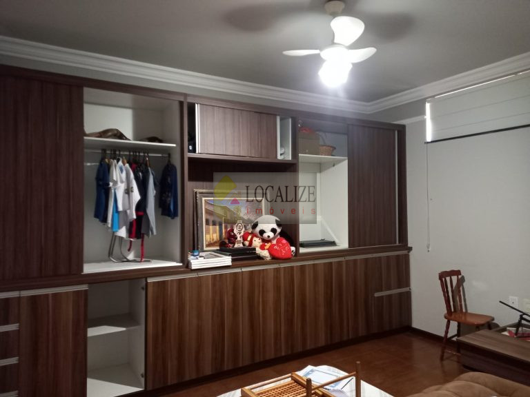 Casa Alto Padrão em Chácara em Mogi Guaçu