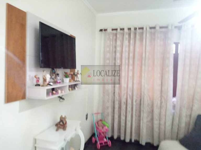 Sobrado à Venda na região Central de Mogi Mirim