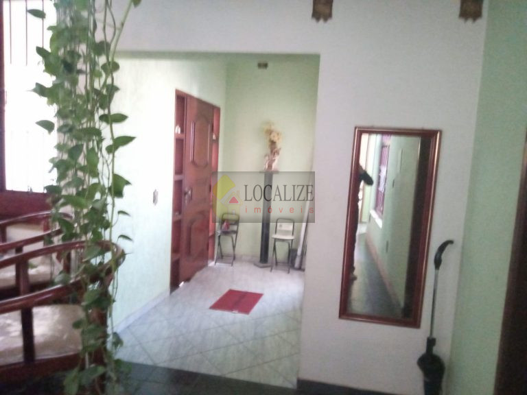 Sobrado à Venda na região Central de Mogi Mirim