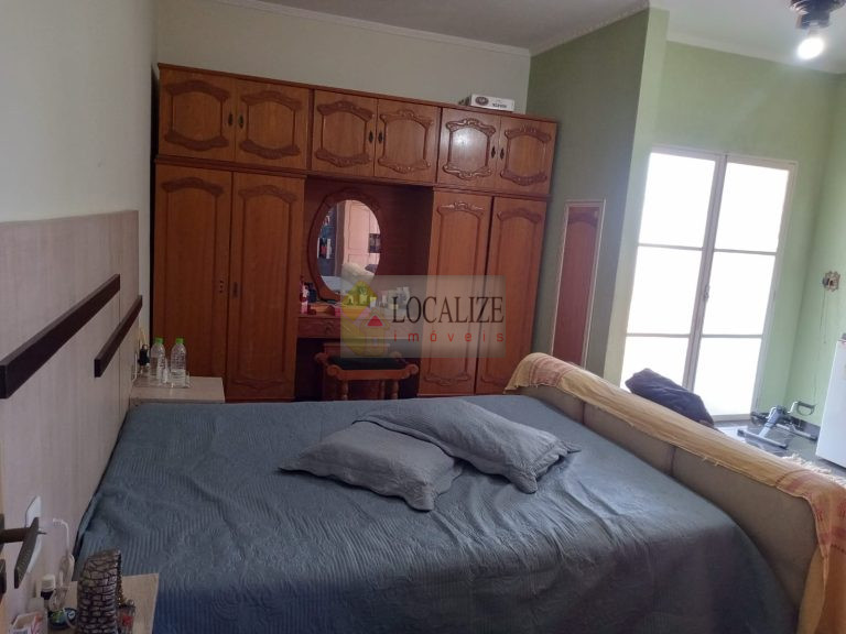 Sobrado à Venda na região Central de Mogi Mirim