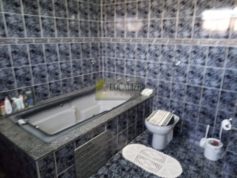 Sobrado à Venda na região Central de Mogi Mirim