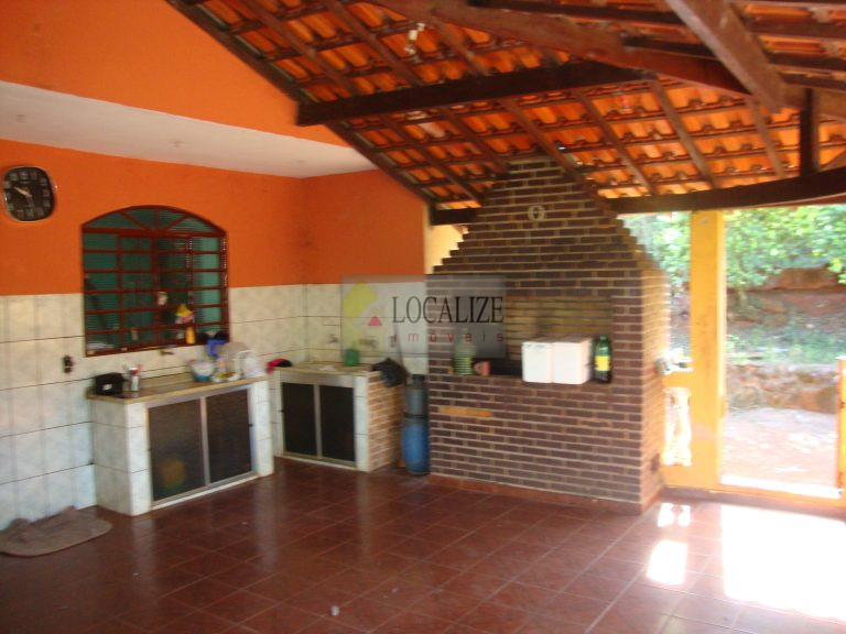 Chácara a Venda em Mogi Mirim (Prox. Cachoeira)