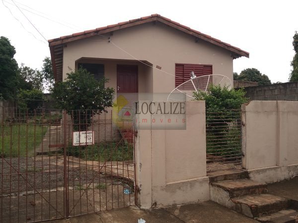 Casa à Venda em Martim Francisco